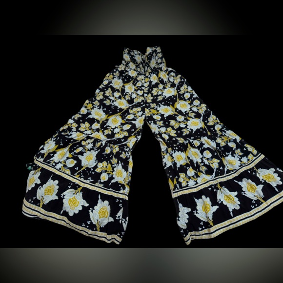 Free‎ People Little of Your Love Jumpsuit size large NWT
Color: Moonless Combo - Picture 11 of 13